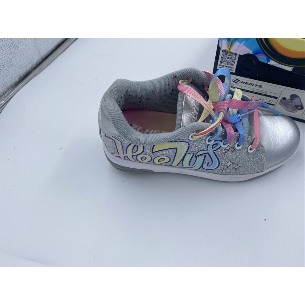 HEELYS Silver with Rainbow laces skate shoe Youth Girls Size 3 - Picture 5 of 15